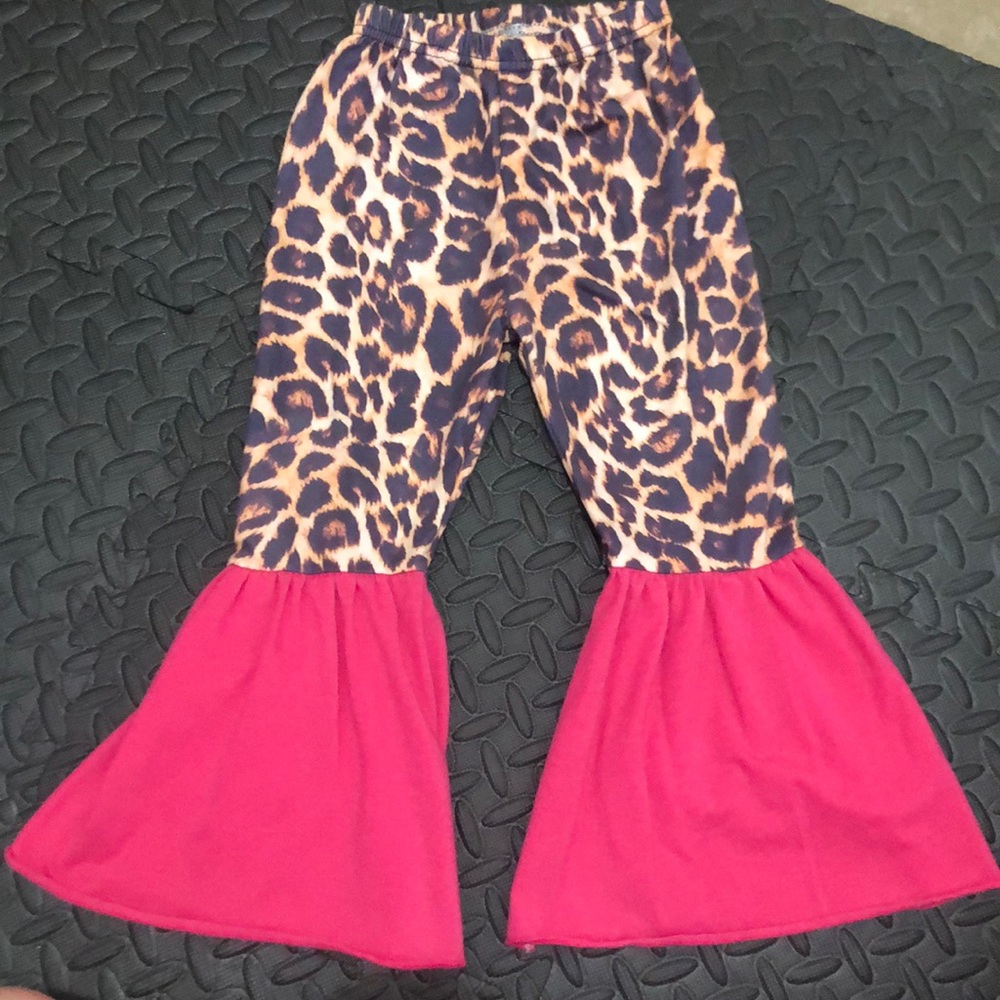 Clover Cottage 3T bell bottoms